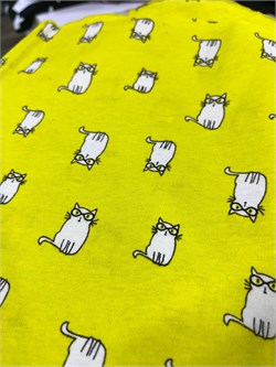 Отрез 0.5 м Кулирная гладь  Коты на желтом 5737