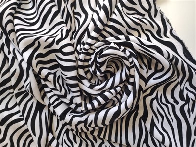 Ткань принт зебра черно белая плательная искусственный шелк Прада  97ПЭ 3 Эластан оптом - фото 6612