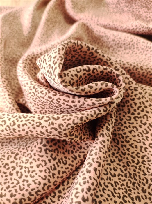 Плательная ткань Прада принт Леопард  пудово-коричневый состав 97 ПЭ 3 лайкра - копия - фото 9217