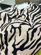 Отрез 1.3 м Кулирная гладь зебра на бежевом (есть шов) 5735
